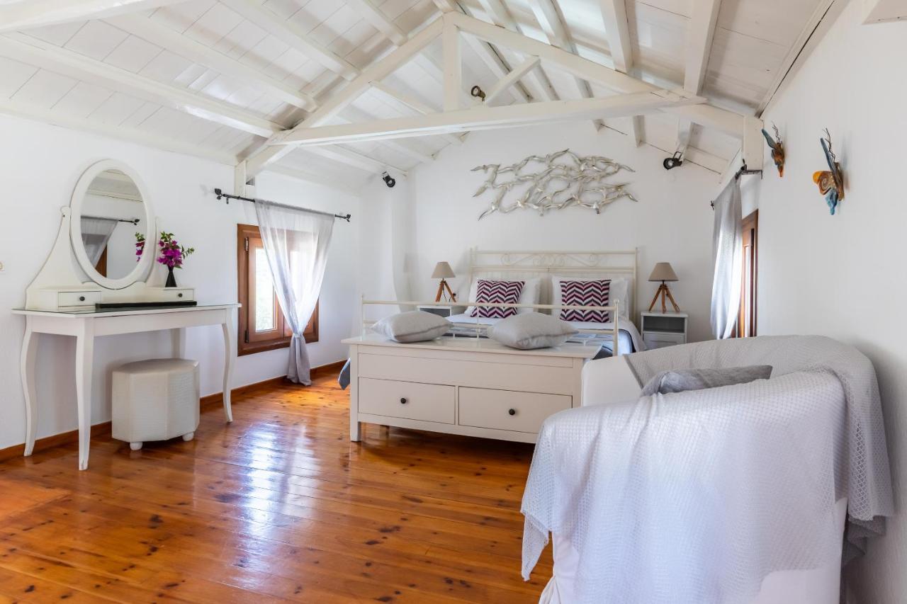 Villa Fotini Kalivi In Raches Panormos (Skopelos) Exterior foto
